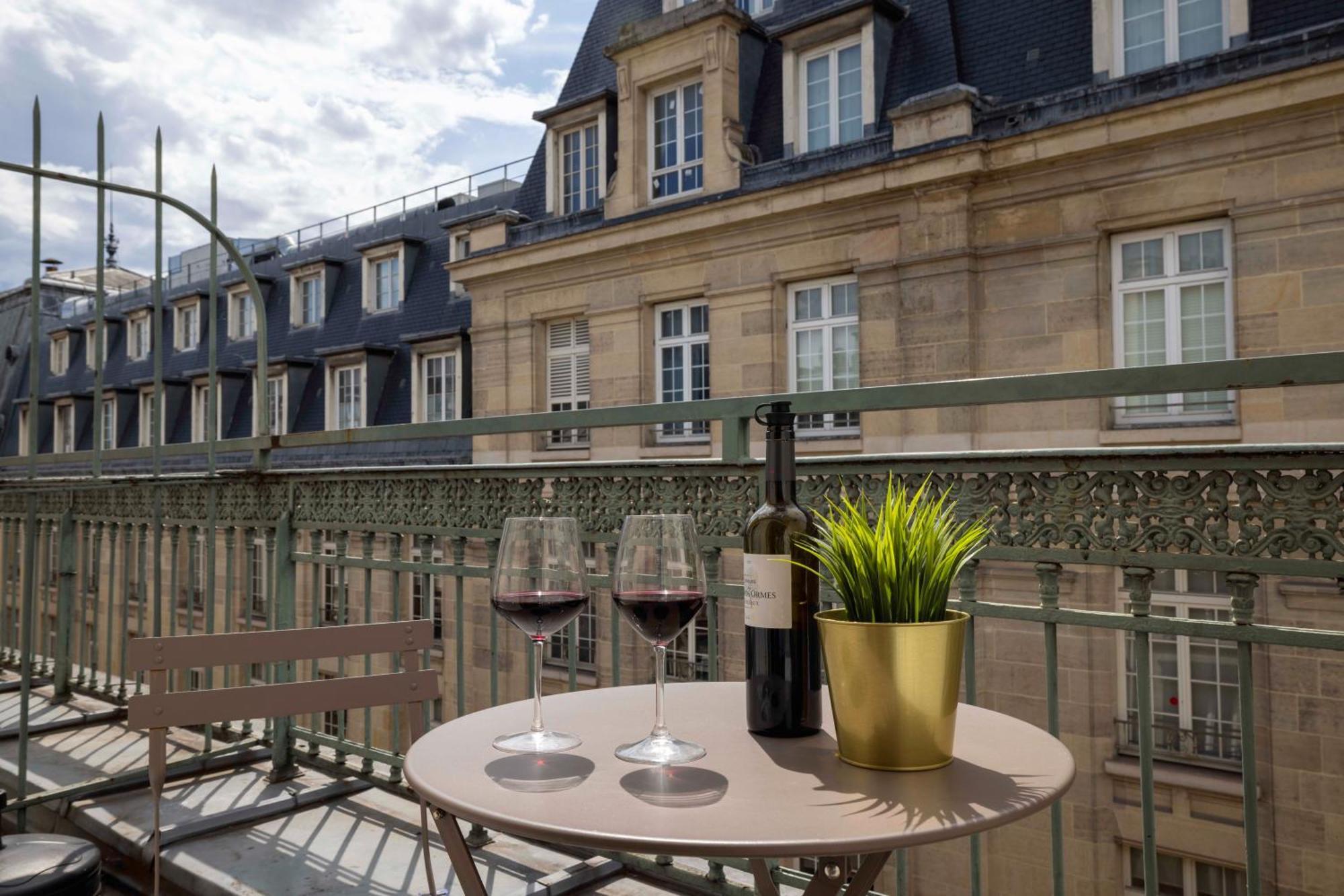 Grand Hotel Du Calvados - Opera Paris Dış mekan fotoğraf
